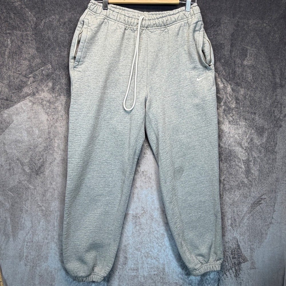 Nike Sweatpants Mens Gray Relaxed Size M Athletic Sportswear Joggers Heavyweight